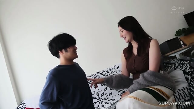 Sometimes You Just  Be A Slut... Madonna Exclusive, Ultimate Beautiful Mature Woman Kimura Rei Available For Hire