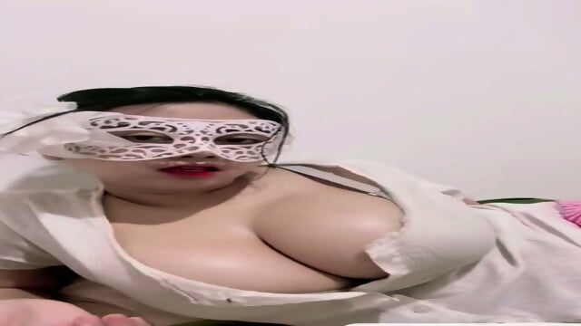 Payudara Tobrut Basah Colmek Kak Cantik Kacamata