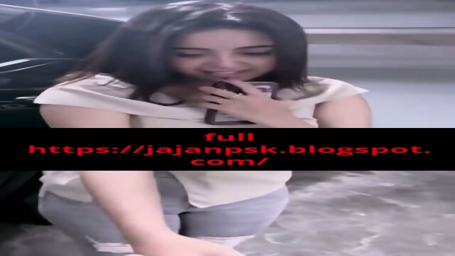 perkosa cewek cantik indonesia di mobil