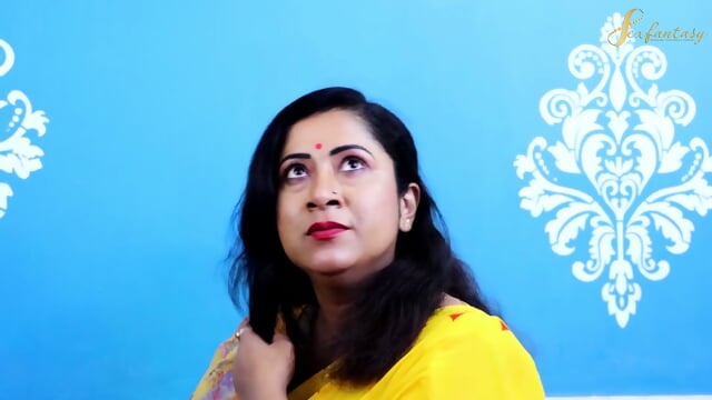 SC Virgin 18 yers old girl feels good today and asks to finger out her slowlygood