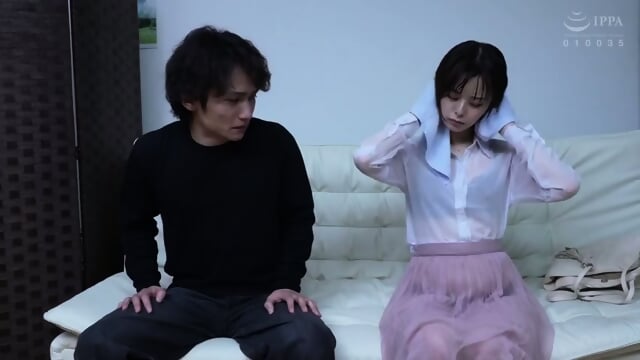 In Heavy Rain A Beloved Childhood Friend Who Can't Return Home - Tsukino Runa