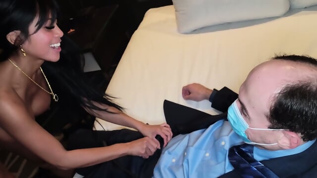 Ember Sn0w - Fuck-A-Fan Businessman