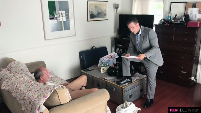 Melody Marks - Watch A Predator In 4K Awesome Gangbang!