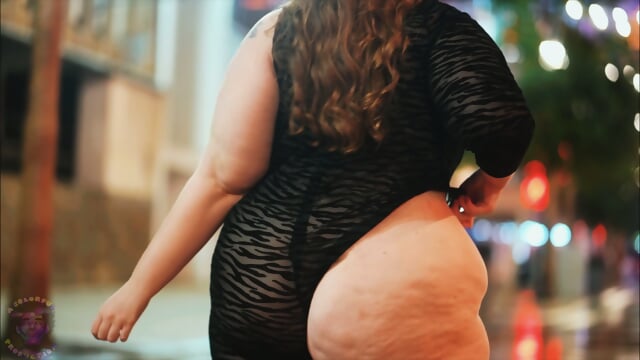 BBC Clown Fucks BBW Redhead Mia Dior