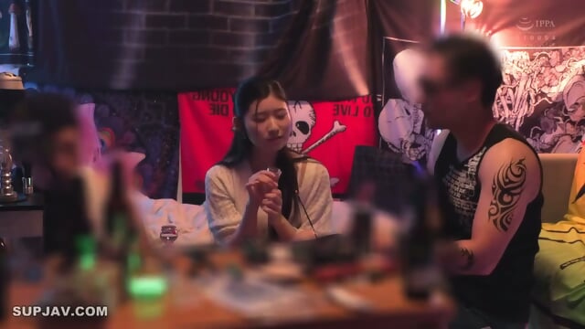 An Innocent College Girl Who Knows Nothing Of The World Gets Lost In An Aphrodisiac Sex Party. A Crazy Creampie Orgy. Yuuhi Shitara