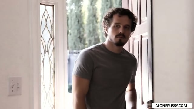 kylie rocket i couldn t resist fucking this girl_1