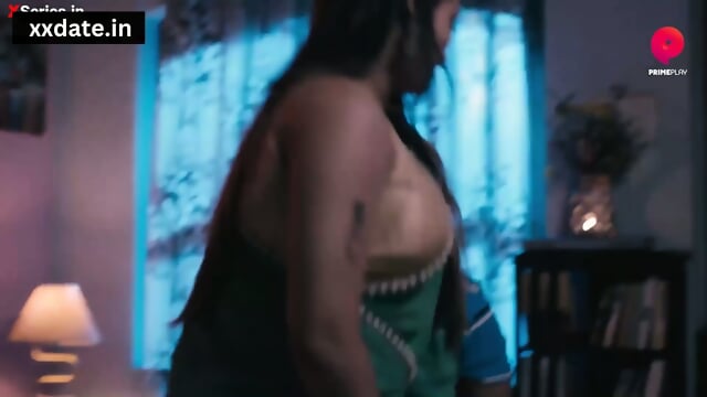 GOLU OR SUMMA NE REENA BHABHI KO RAAT ME CHOD DIYA