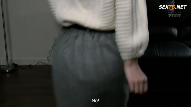 (Eng Sub) Innocent college girl Momo Sakura