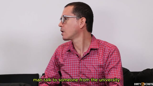 KATHY LEE- MI HIJO  COGE POR EL CULO Y PIERDE SU VIRGINIDAD