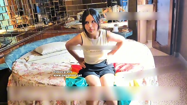 Jovencita boliviana se deja coger, porque necesita dinero debido a la cirsis de su pais