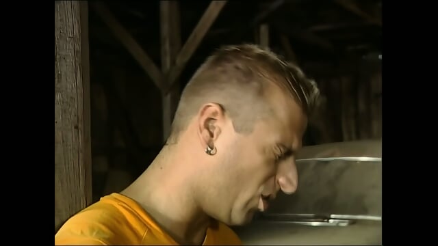 The Fisherman's Daughters (2002, Sperma A Go Go)    Bouche