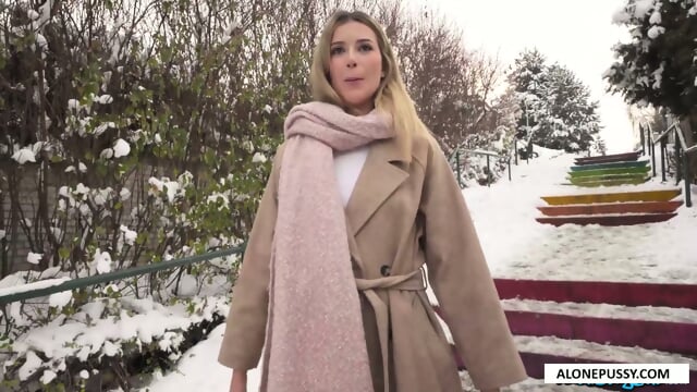 spanish blonde is really not shy.