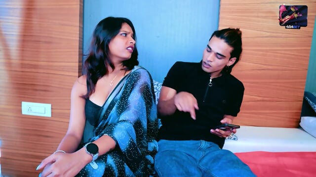 Desi Bhabhi seduce by her naughty devar in the private room