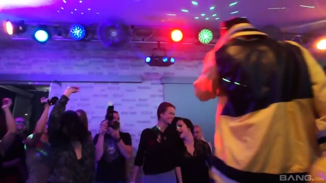 Party Hardcore Gone Crazy Vol. 31.mp4