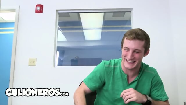 CULIONEROS - Remy La Croix Moans As Her Pussy And Ass Get Tongued Before A Wild Reverse Ride