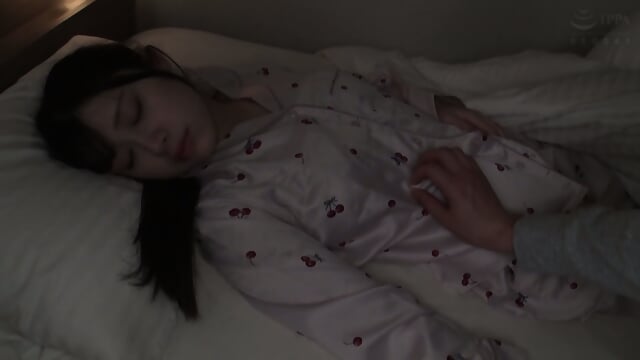 My brother broke up with his girlfriend and couldn't have sex, so from that day on he started to play with me, and when I was sleeping at night he had sex with me without any contraception. Sister Fuck