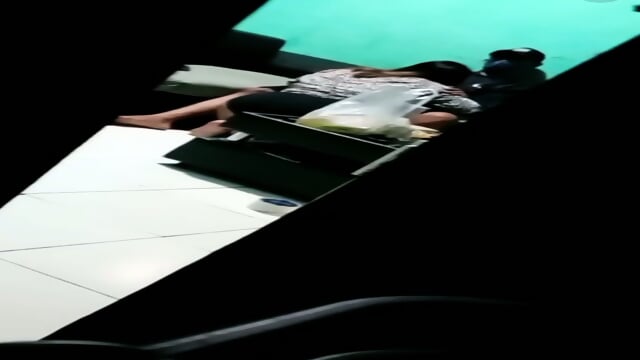 Intip ibu selingkuh dengan kang galon, Rajshot