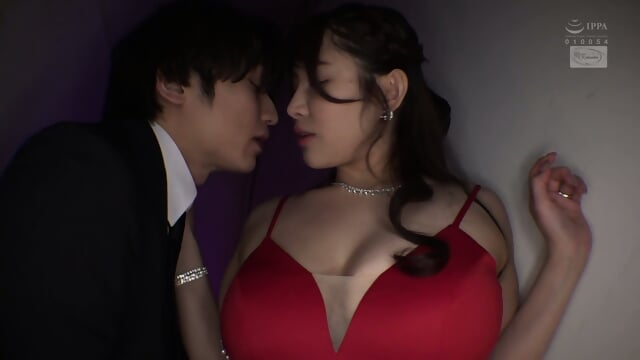 I'll serve you with a lewd service that will make your nipples twitch. Try having a rich after-party with a busty snack bar mama with a plump body until the sun rises. Sae-san