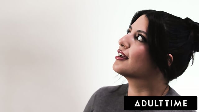 ADULT TIME - How Women Orgasm With Big Natural Tits Sarah Arabic! FULL SCENE