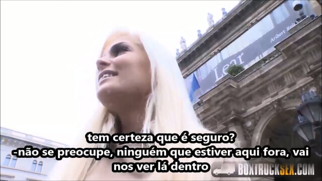 Candee Licious transando depois de uma massagem - legendado