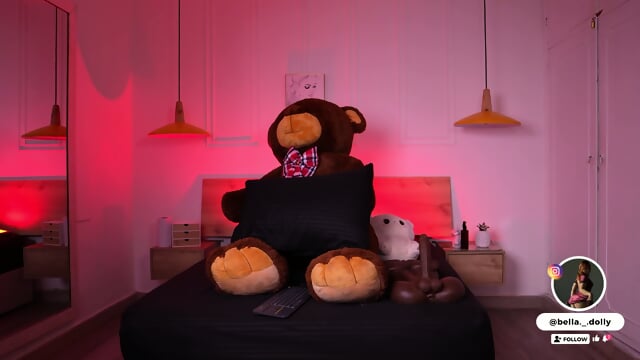 Latina Thickie Bouncing 2