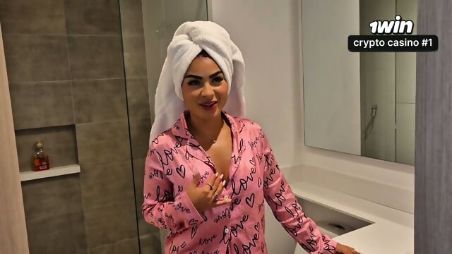 Me Caliento Con El Mejor Amigo De Mi Novio  Folla RiquÃ­simo Hasta Correrse Adentro