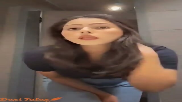 Social Media influencer sex tape