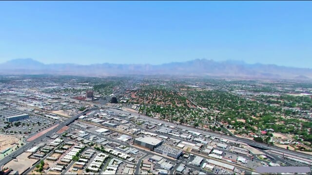 Hot Blonde MILF Big Tits Got Fucked By BBC