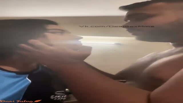 Chennai muslim girlfriend with bf in hotel