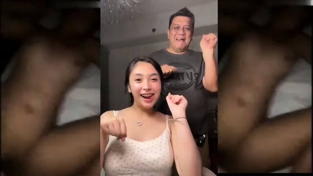 After TikTok bembangan agad swerte ni tatay naka tekim Ng batang chix Pinay scandal now viral