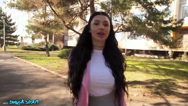 Sexy Nala - five minutes of your timeÂ¿