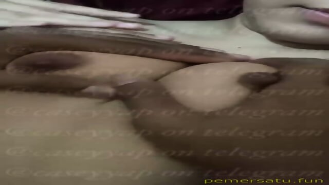 Dede casey abg 18yo ngentot sama kakak 10