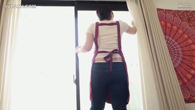 Sara Isshiki Housecleaning Cum RReceptacle