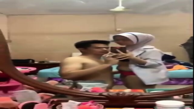 Skandal pelajar hijab sama om