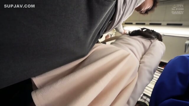 Mature Japanese Lady Having Fun On Train