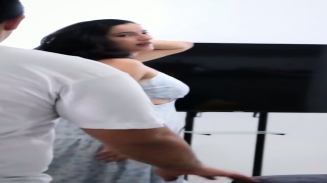 My Distant Stepsister   And I Gave Her The Best Attention, Nami Qsein