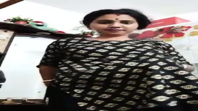 DesHI LG Sexy Bengali Boudi Shows Her Nude Bodyð¤©