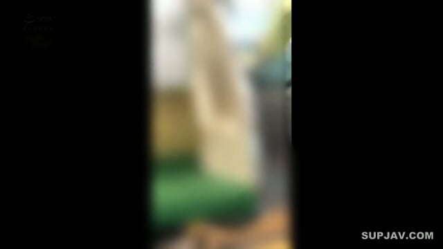 Cast(s):Â Hana KurosakiÂ Â [Reducing Mosaic] Big-breasted GAL Spying On Unconscious