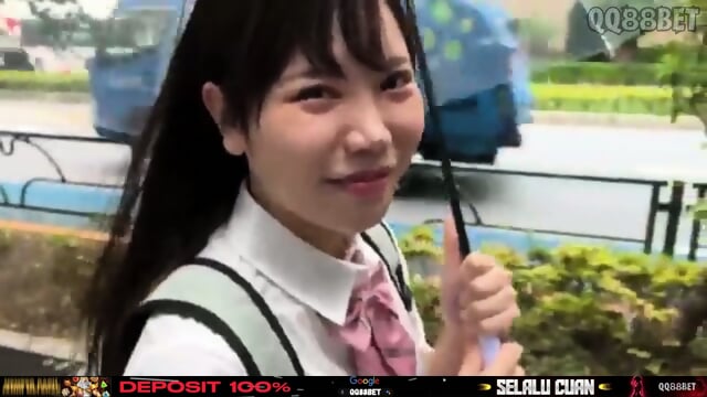 GADIS SEKOLAH  YANG MASIH MULUS DAN SEMPIT