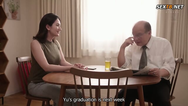 (Eng Sub) Busty Stepmother's Graduation Gift - Rei Kimura