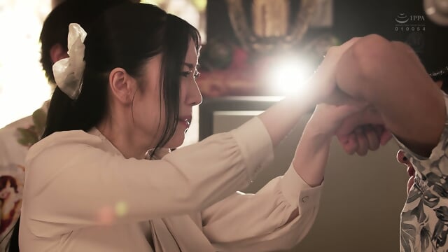 If You Don't Want to Get Gangbanged, Try to Guess Your Husband's Dick. Tina Nanami.