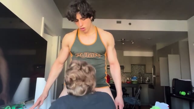 Single mother neighbor gives me head when husband leaves for work