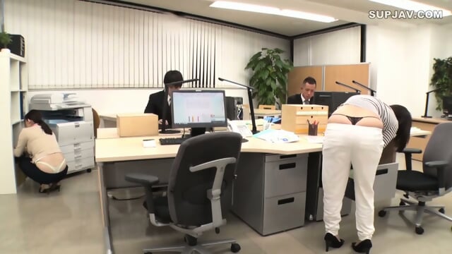 Misa Suzuki The Big Assed Lady Who Tempt Men Into Fucking And Creampieing Her Butt