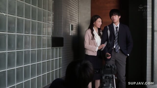 (RM) I'm Having An Indecent Affair With A Younger Guy... I'm  Creampie Love Affairs - Ayano Kato