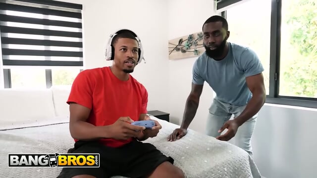 BANGBROS - Rocket And Ace Canât Resist Ashlyn Peaksâ Huge Tits And Take Turns Fucking Her Hard