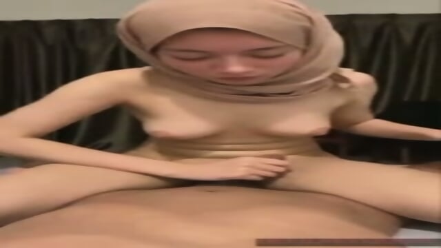 colmek gadis hijab indonesia