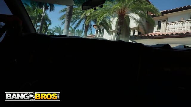 BANGBROS - Scarlett Rose Shows Off Her Huge Tits And Gets Fucked By Ace In The Bang Bros Van