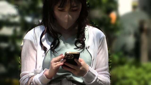 Stalking and Following: Keeping and Fucking a Big-Breasted Married Woman