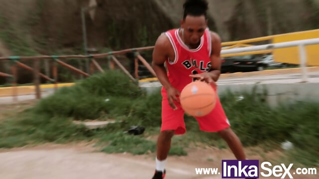 Peruvian Woman From The Jungle Gets Fucked And Spied On By A Stranger