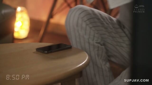 Karen Yuzuriha PRED-375 RM